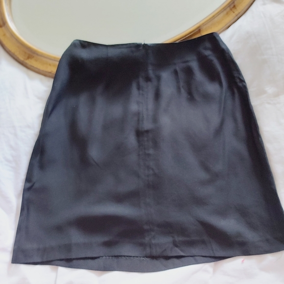 ✨Vintage Black 80's Skirt - Picture 2 of 6